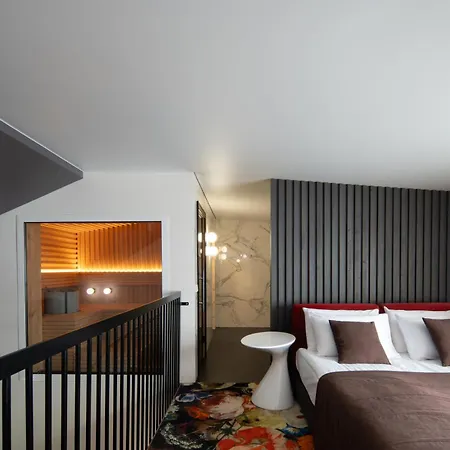 Amsterdam Plaza Hotel&spa Hotel