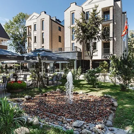 Отель Amsterdam Plaza & 5*