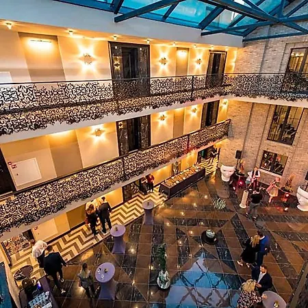 Amsterdam Plaza & 5* Palanga