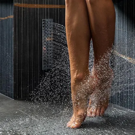 Amsterdam Plaza Hotel&spa Hotel