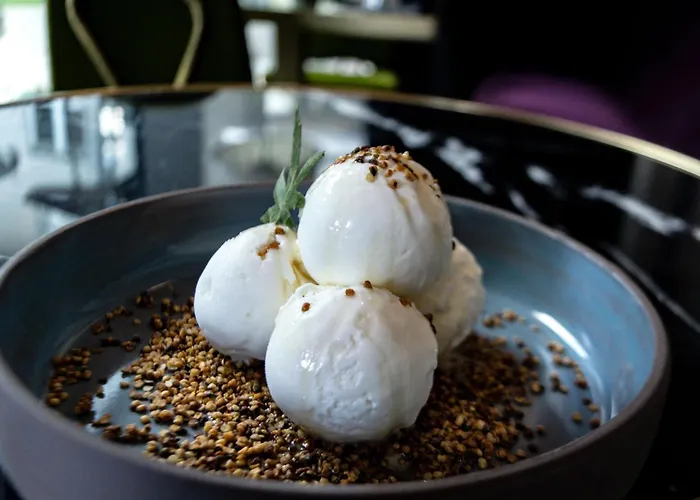 Hotel Amsterdam Plaza &