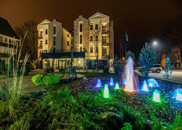 Amsterdam Plaza & 5* بالانغا