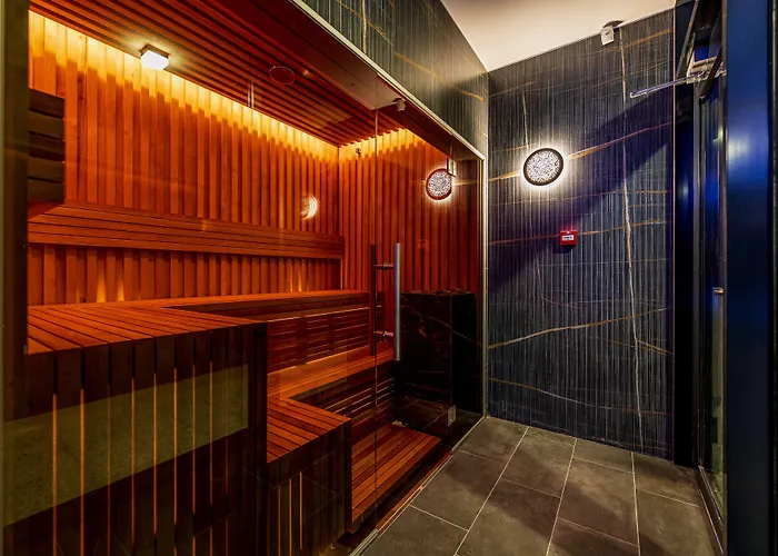 Отель Amsterdam Plaza & Паланга