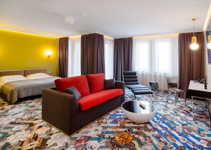 فندق Amsterdam Plaza &